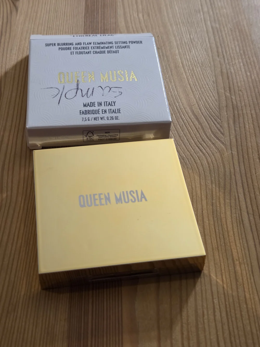 🔥Queen Musia Super Blurring & Flaw Eliminating Setting Powder - Ethereal Lilac